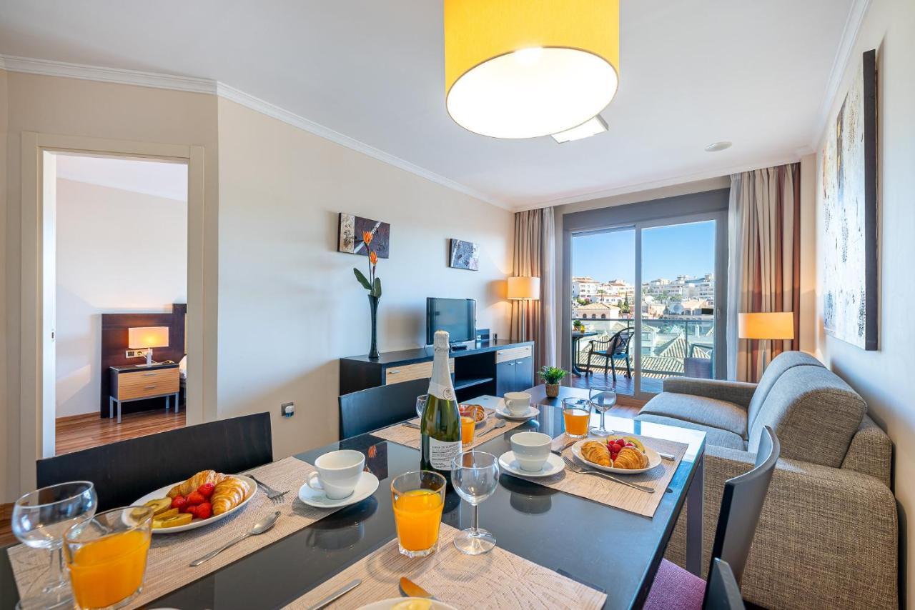 797 Holiday Rentals - Arcosur1- Moderno Apartamento Con Terraza Y Vistas Benalmádena Zewnętrze zdjęcie