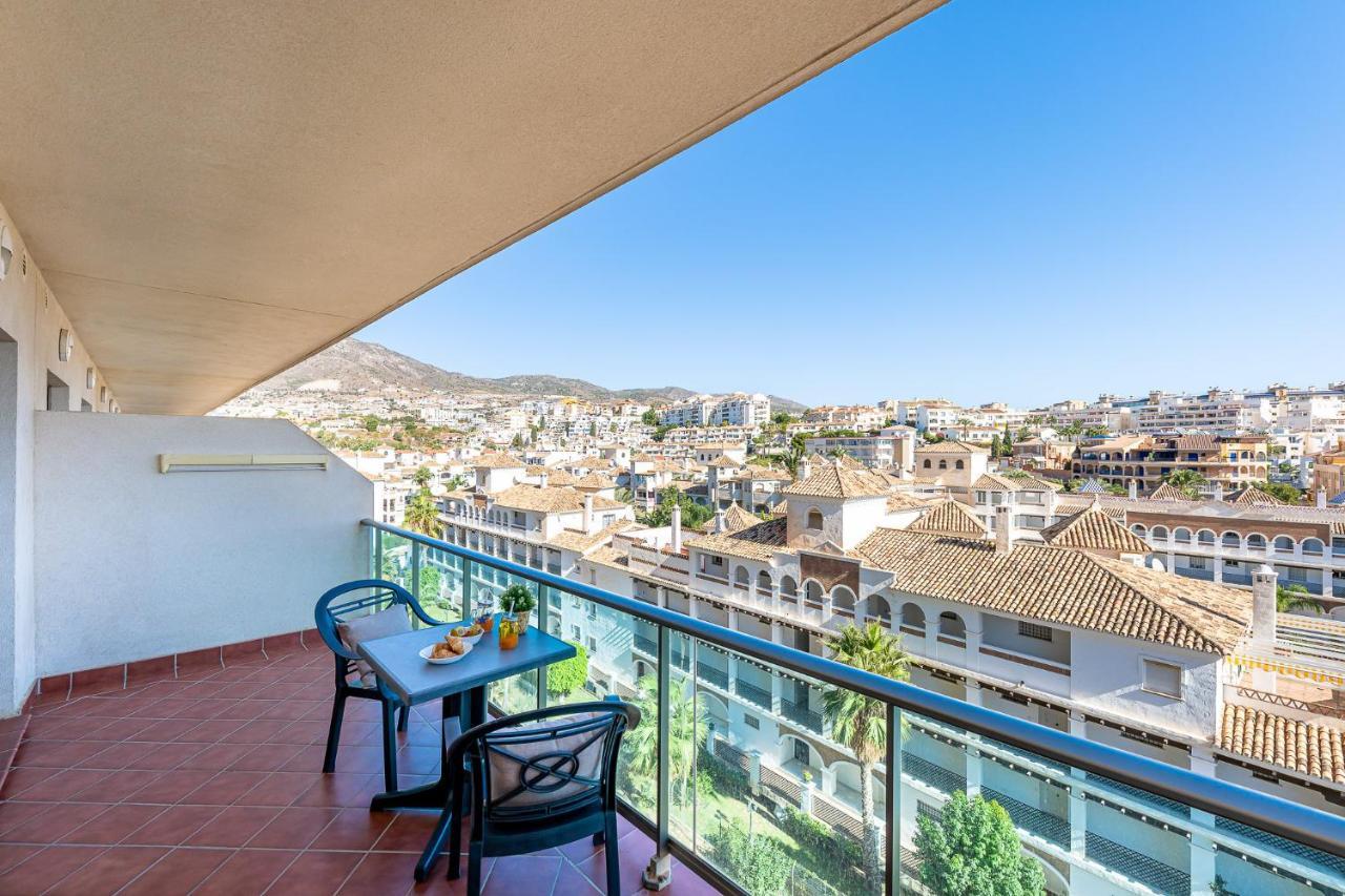 797 Holiday Rentals - Arcosur1- Moderno Apartamento Con Terraza Y Vistas Benalmádena Zewnętrze zdjęcie